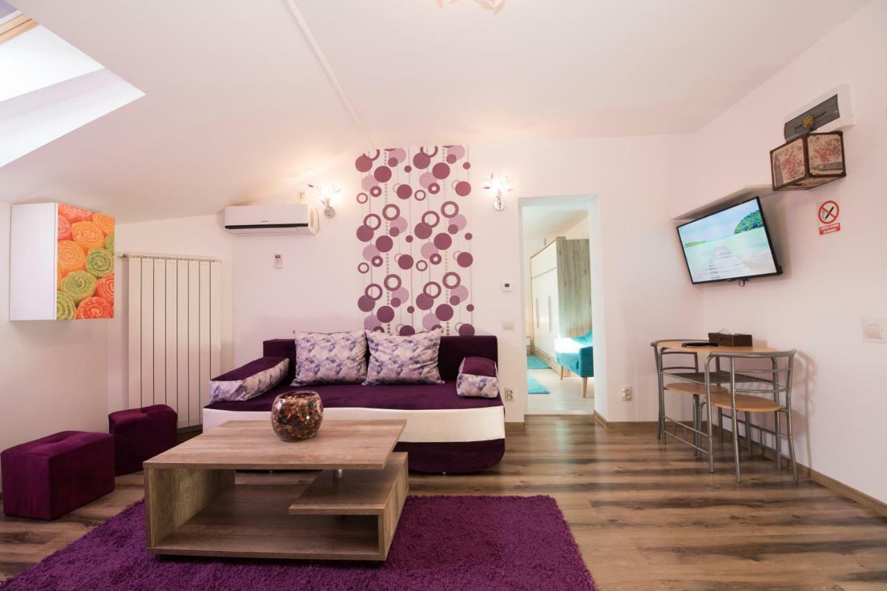 Queen Holiday Apartment 부쿠레슈티 외부 사진