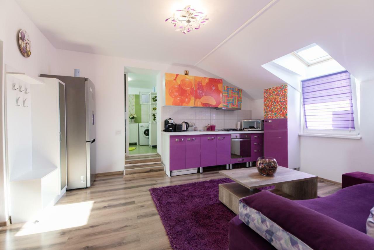Queen Holiday Apartment 부쿠레슈티 외부 사진